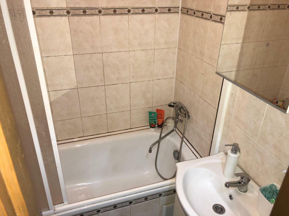 Apartman V Centru Mostu Apartament Zewnętrze zdjęcie